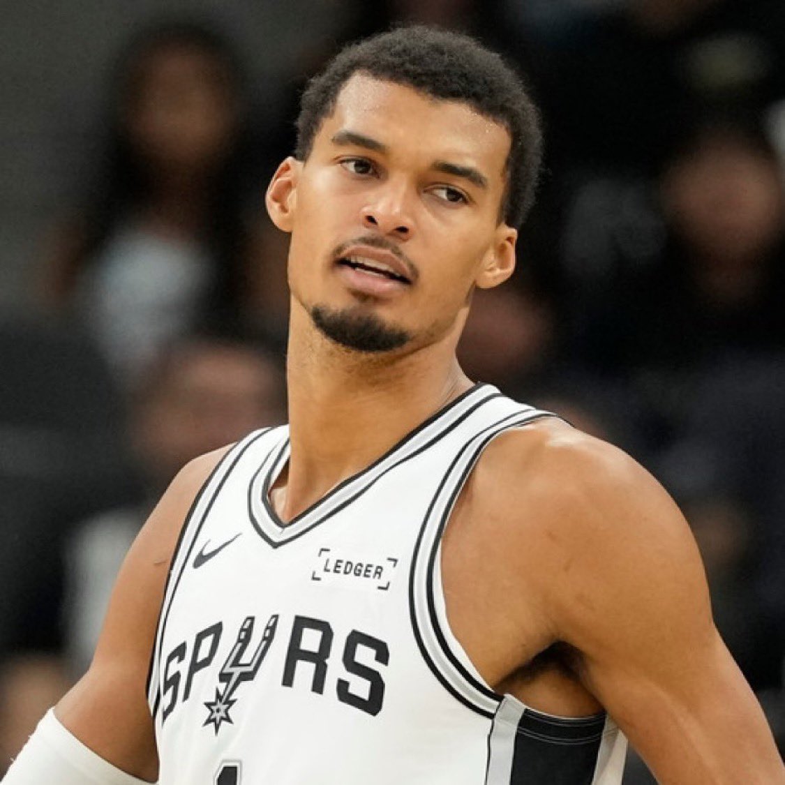 Hoopss's tweet image. If Wemby scores 30+ points vs. Lakers, one person who likes this tweet will win $500. Must be following