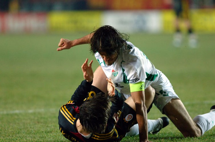 BA-NA-NE ABİ, EN BÜYÜK BURSA !