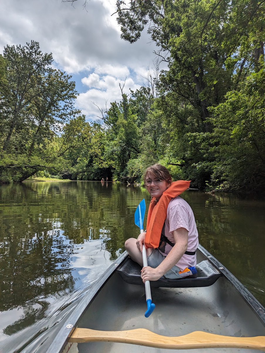 super old pic but i looked so cute here 🥺🥺