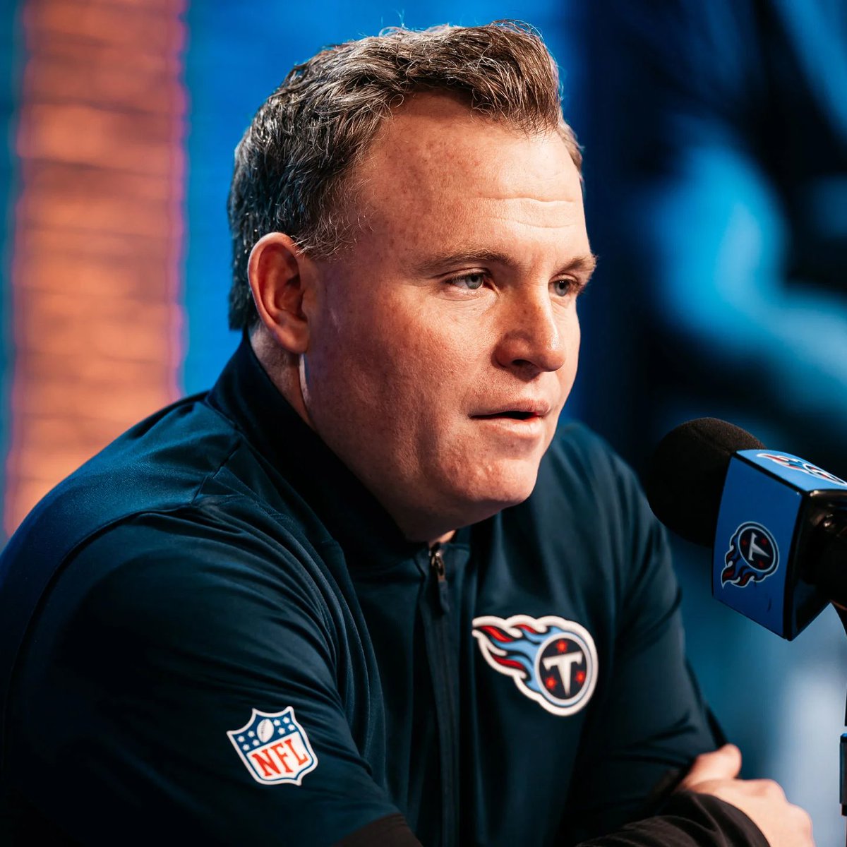 SharmSports's tweet image. AGREE OR DISAGREE:

You trust Mike Borgonzi to rebuild the #Titans roster.

#TitanUp