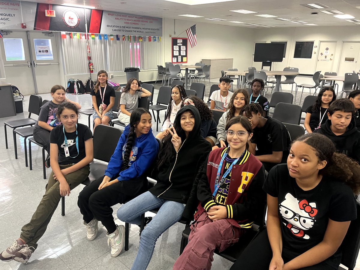 KapowSuccess's tweet photo. Olsen Middle School in Dania had their first ever visit from @MiamiHEAT Ambassador Tony Fiorentino! Thank you to Brandee Harris for facilitating. We hope to bring Tony back again! @OlsenExcellence https://t.co/zAGQ1WBGTX