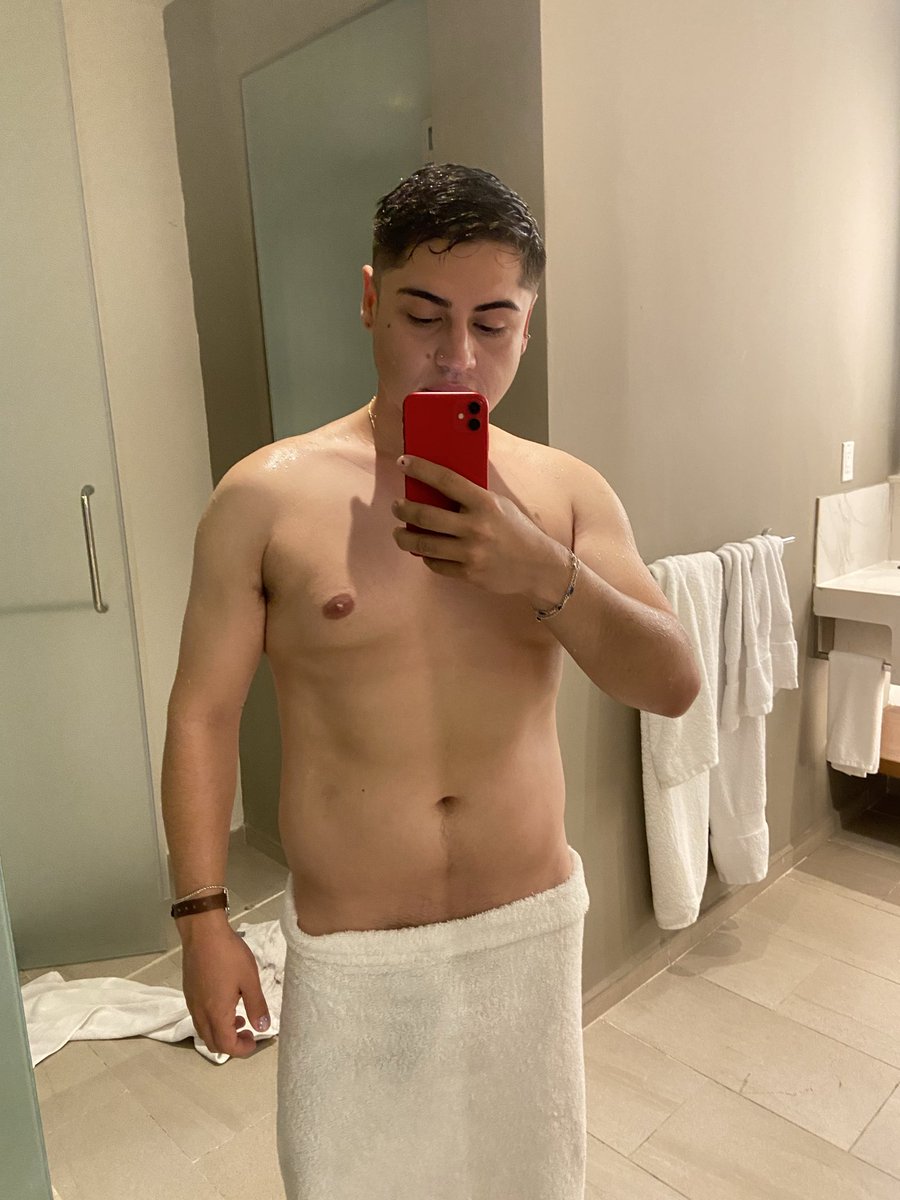 ___txc____'s tweet photo. Recuerdo de las vacaciones 🥵🤭🫣 https://t.co/egFChXiBSZ