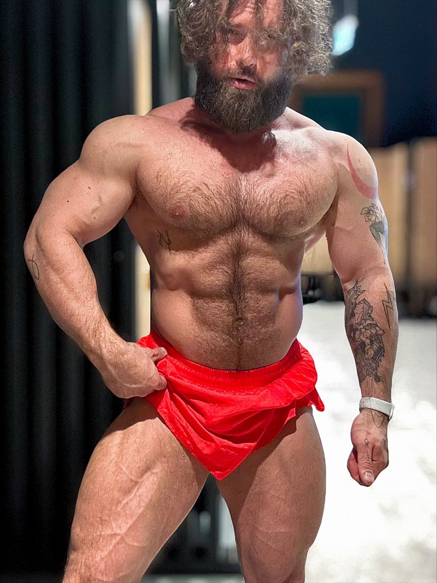 В зал зашел ✅