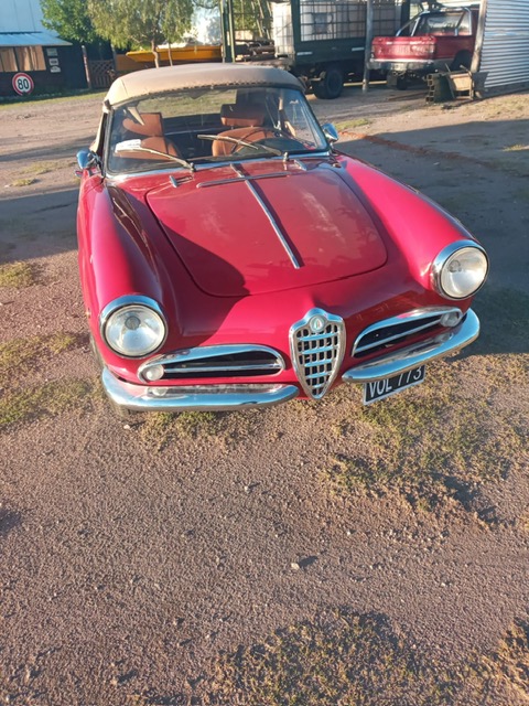 raulbarcelook's tweet image. DESDE BOXES! x El Garage hoy 19 Hs (Repe: Viernes 11.30 hs, Martes 9.30 hs)
youtube.com/watch?v=SLE7KQ…
Oreste Berta (h) nos cuenta novedades!
Fiat 600 Hybrid!
recreación A.Romeo Giuletta de los ´60
Conducción: Raúl Barceló
e-mail: raul.barcelo@hotmail.com-Facebook: Raúl Barceló