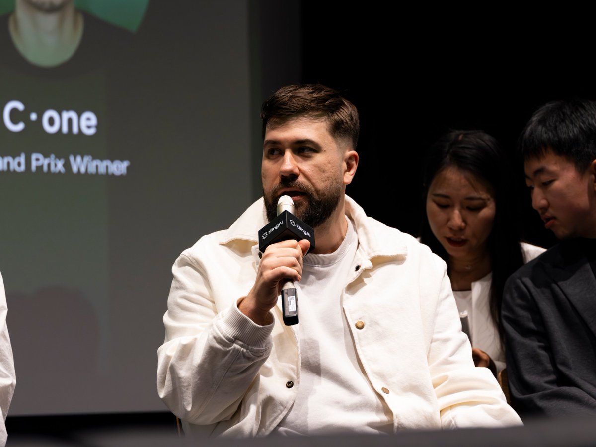 Dawid Meller tweet media