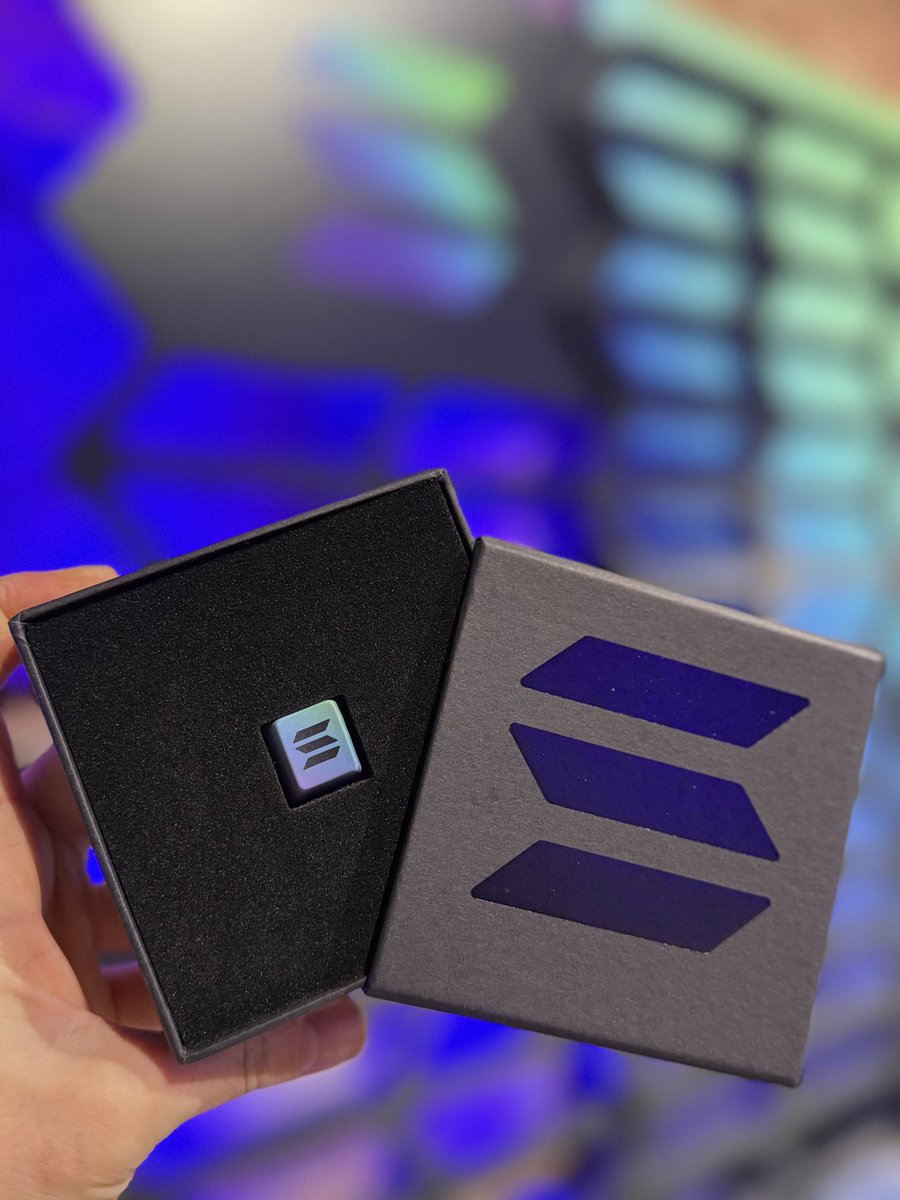 Show me proof of solana at the a Wall St pop-up today and I’ll give you one 😘