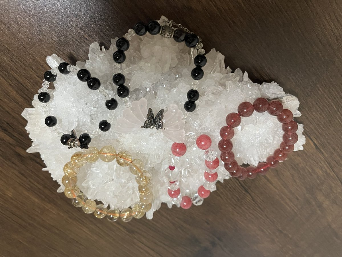 【エネルギー石】高次元からのメッセージを的確に受け取れるようになる✴︎黄金のハート エネルギー石】高次元からのメッセージを的確に受け取れるようになる