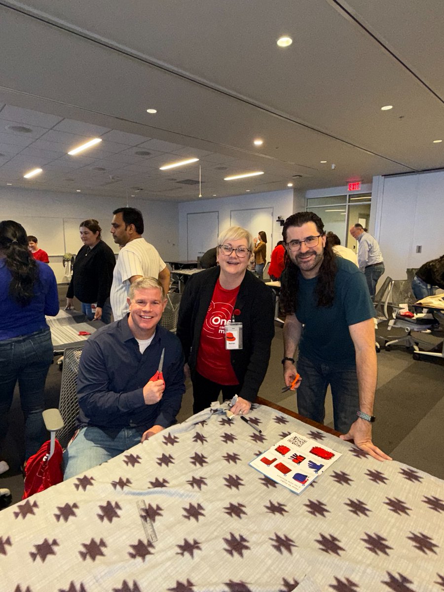 RedHatJobs's tweet photo. We believe in making a difference in the communities where we live and work. As part of We Are Red Hat Week, we're putting that belief into action. Today is our Day of Volunteering, offering opportunities to give back globally through our corporate social responsibility program, @RedHat Cares. https://t.co/V0KlxW8tJx #LifeAtRedHat