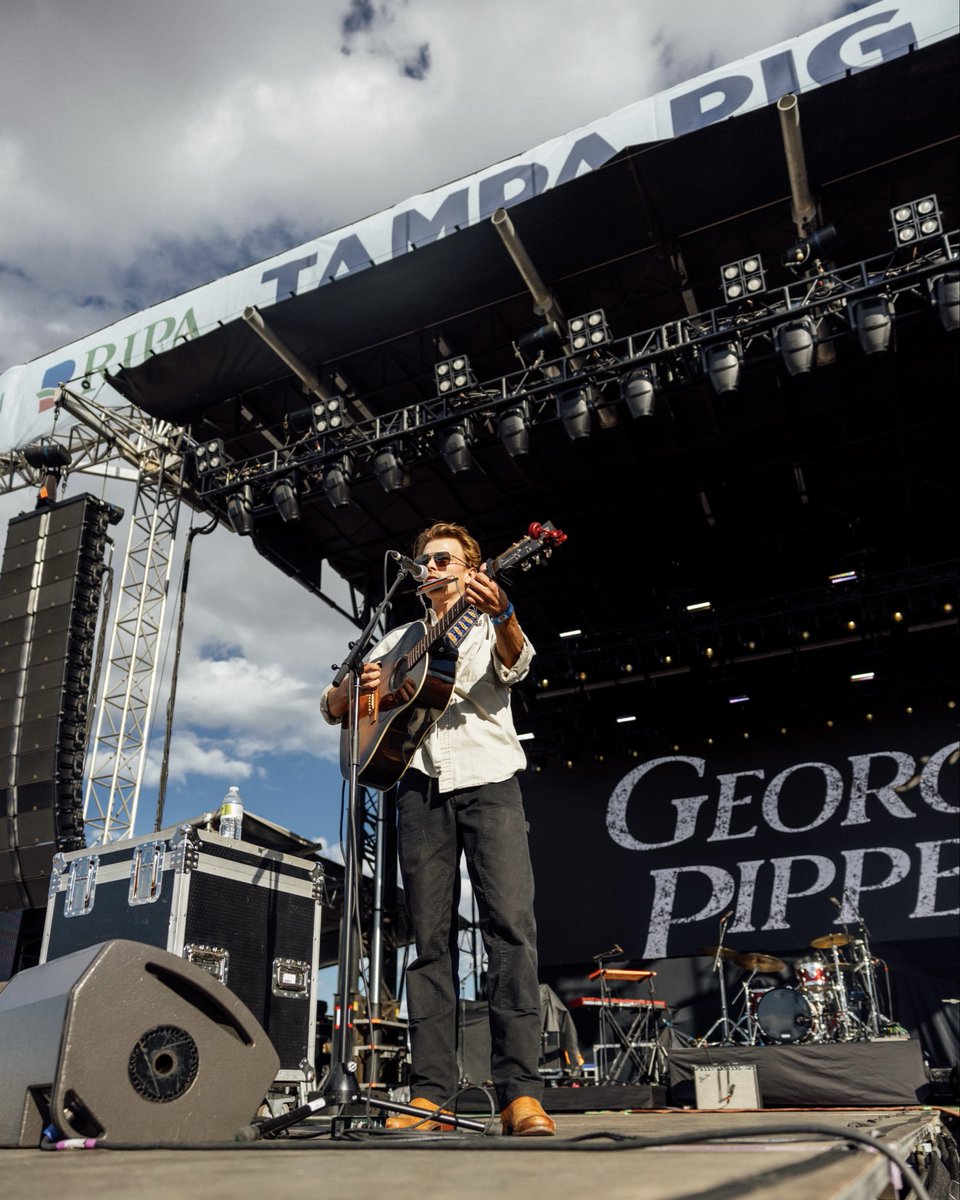 TampaPigJig's tweet photo. George Pippen brought the smoke and the soul — smooth, fiery, and full of Tampa heat. https://t.co/vxRVkIQJzC