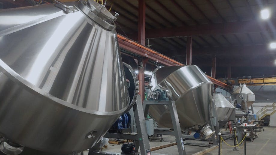 ProcessingMag's tweet image. Double cone or slant cone? Choosing the right tumble blender is key to achieving uniform, repeatable results at any scale. Learn how geometry influences blend quality and process efficiency.
#PowderBlending #Pharma #Manufacturing #ProcessDesign processingmagazine.com/material-handl…