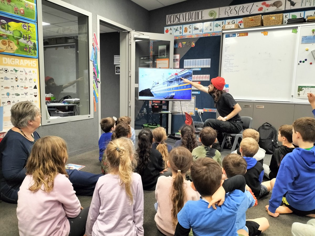 A curious group of seven- and eight-year-old children at Manakau School (NZ) had many questions for Inspiring Explorer Calum Turner, at the end of his engaging talk about his 2025 expedition with the Trust to the Ross Sea, he could hardly keep up!

The class had been learning