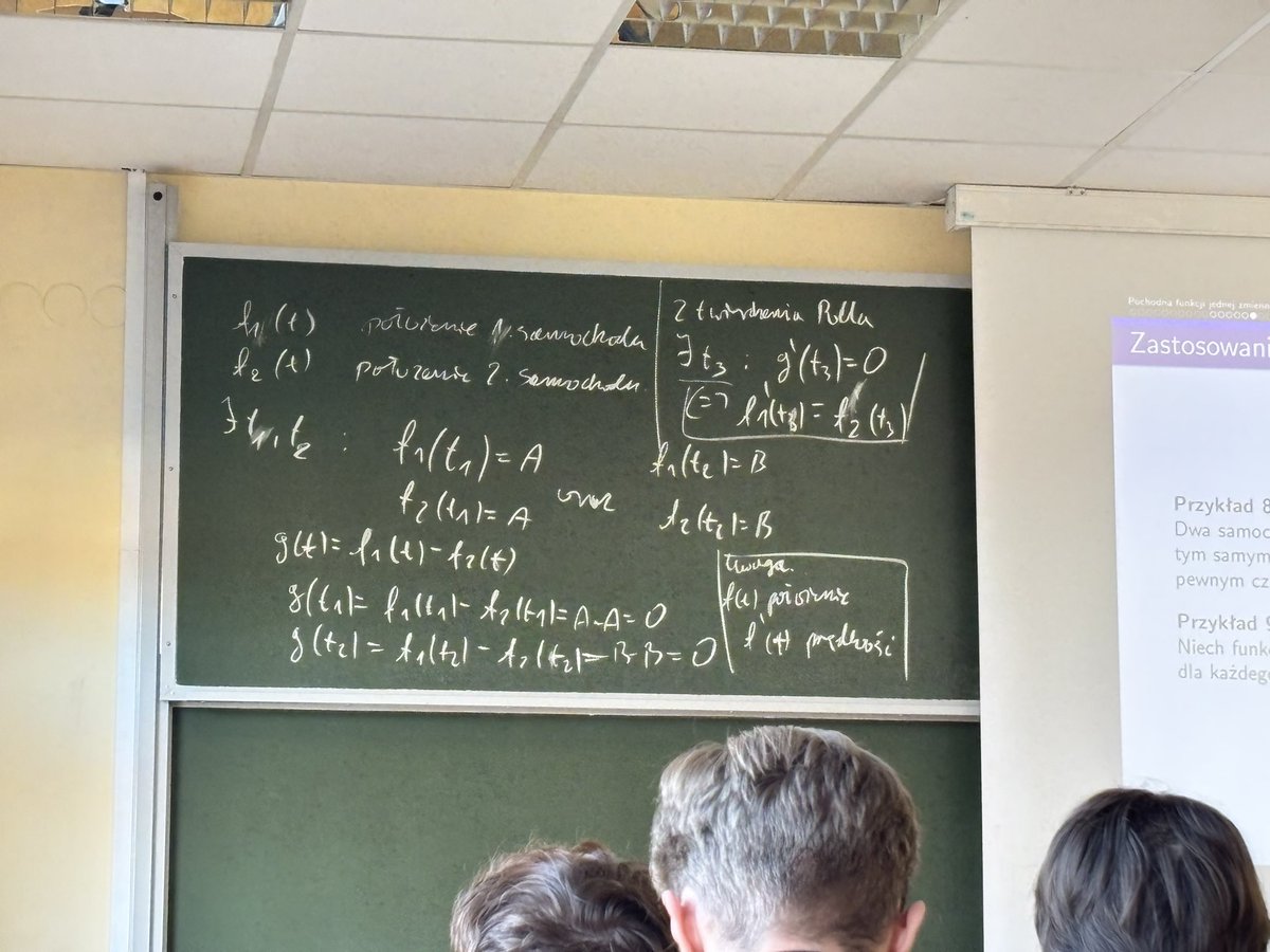 Jaapipapi's tweet image. Tutaj lekki rozpierdol jeszcze nie wiem co tam jest napisane ale dajcie mi tydzień