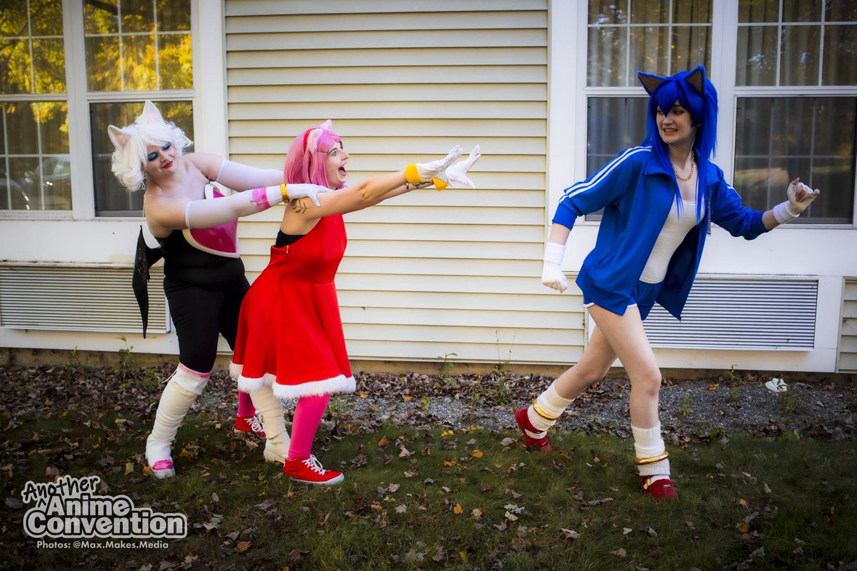 //Sonic photoshoot at AAC :3 w/ oomf <a href="/KawaiiRae/">♡ KawaiiRae ♡</a> as Amy