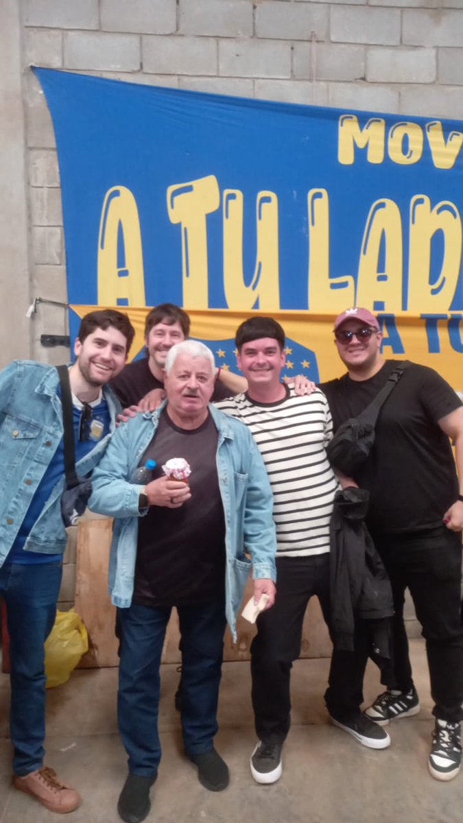 Los Bicis feat <a href="/titifernandez1/">Titi Fernandez</a> ⚽🎵