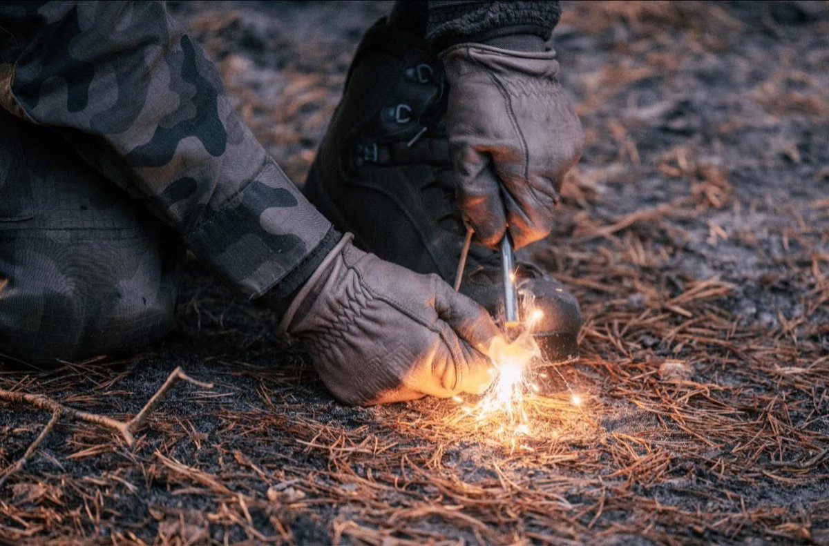 _6BPD_'s tweet image. ▪️W dn. 04-05.11.2025 r.  Dowództwo #6BPD realizowało zajęcia dobowe mające na celu doskonalenie umiejętności taktycznych żołnierzy biorących udział w operacjach powietrznodesantowych. 

Więcej 👇
facebook.com/share/p/17dUyr…