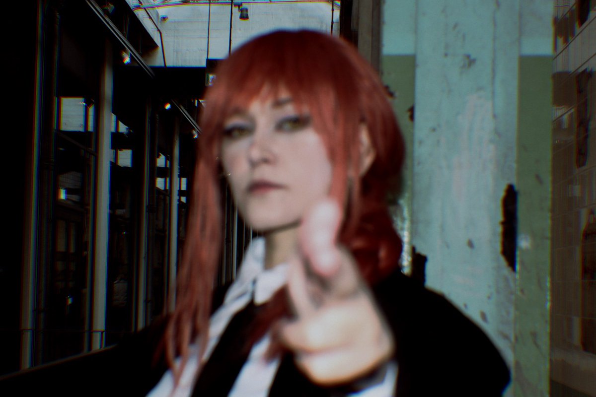 Hesp_cos's tweet photo. Makima cosplay 

from the chainsawman reze arc premiere 

#chainsawman https://t.co/C46RbJxZXE