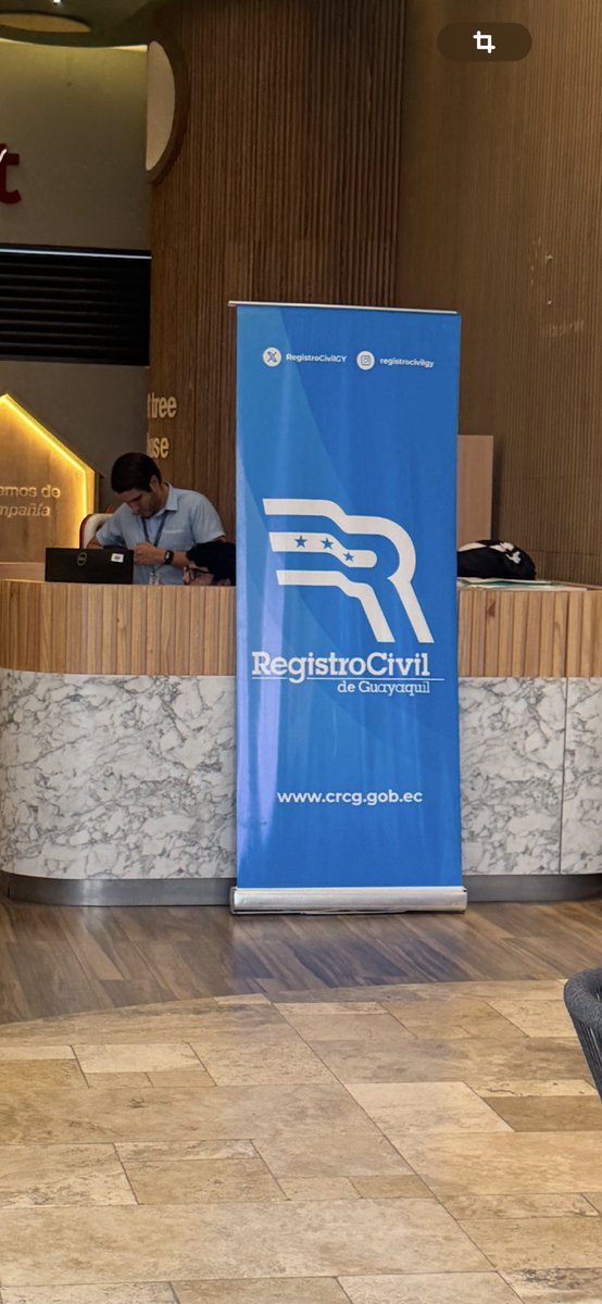 Plaza Marbol, por si alguien requiere servicio de registro civil de Guayaquil