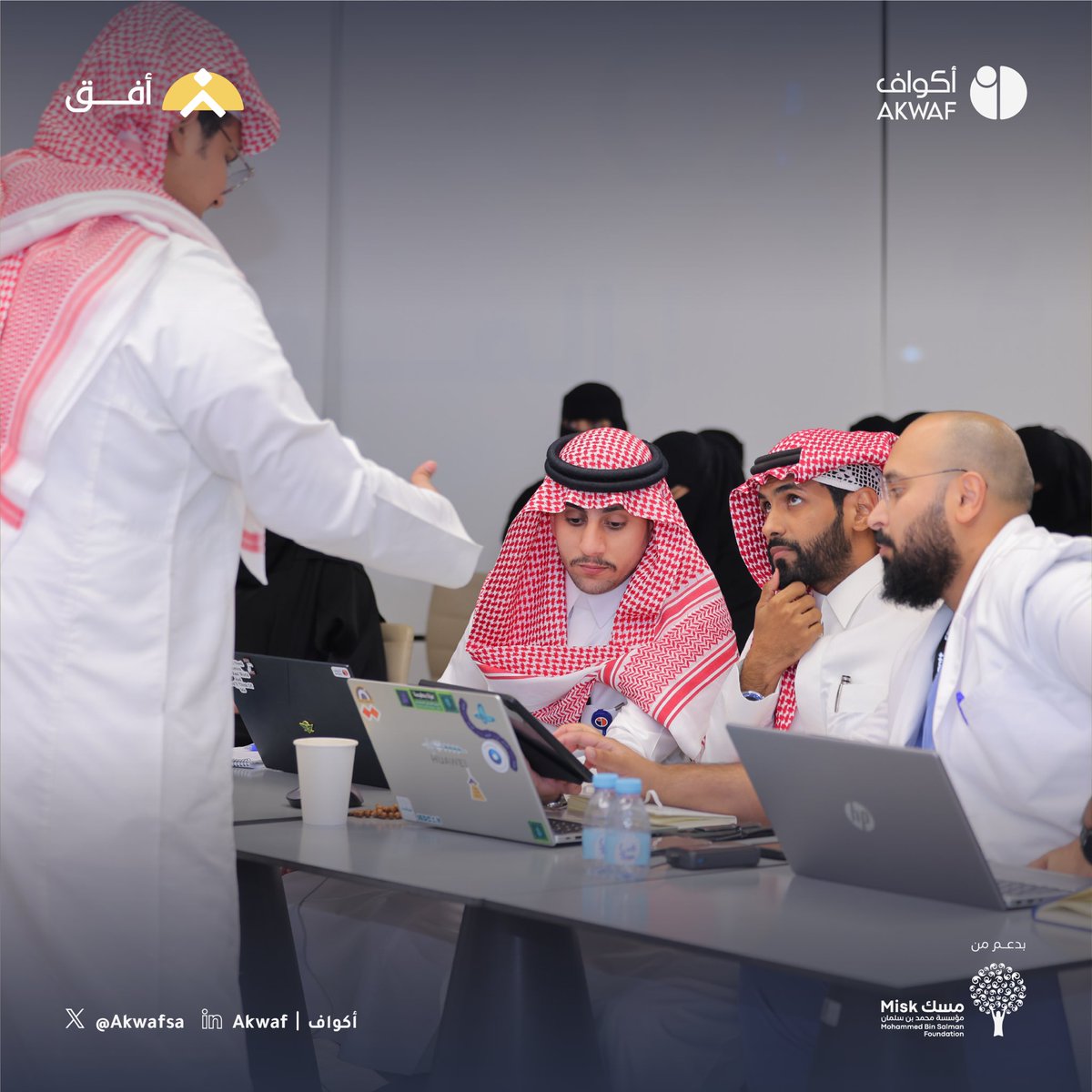 أكواف tweet media