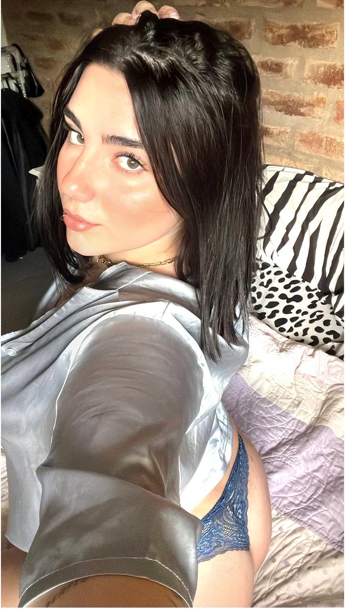 emmaachoitfa tweet picture