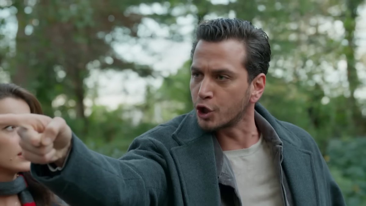 DaEfsun's tweet image. &quot;L*n sen nasıl bir adamsın?
L*n sen nasıl bir insansın?
Kardeşin o senin lan o senin kardeşin!! İnsan kardeşine yapar mı l*n bunu?&quot;

Tanıdık geldi mi? Devran diye bir arkadaş İmre diye bir kız için onun kardeşinden hesap sormuştu... 🥺😭 #Kıskanmak #Deha