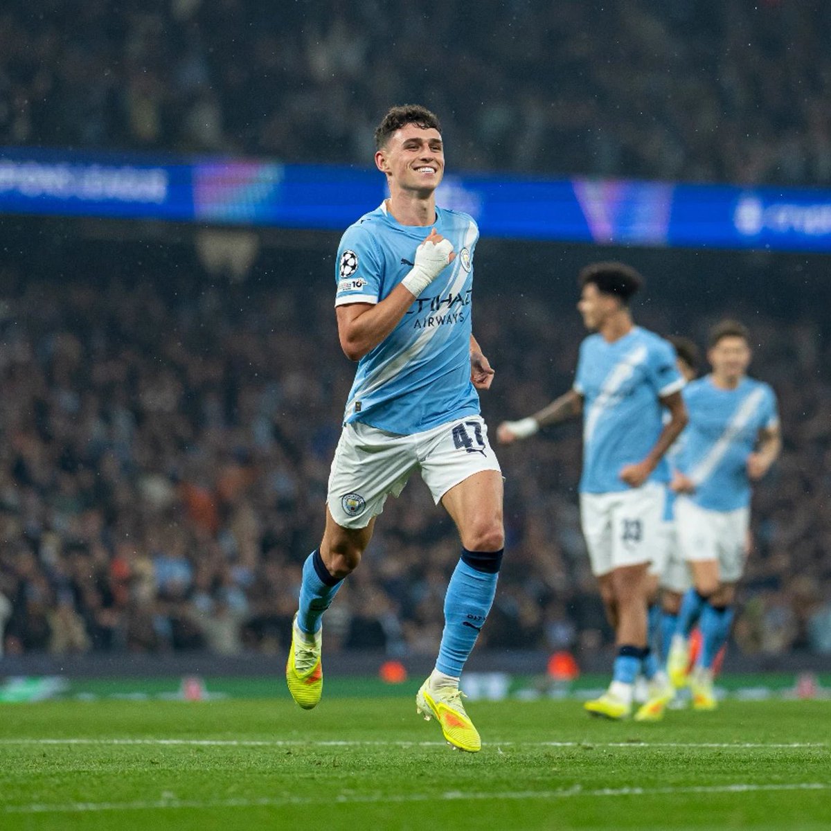 Phil Foden. Football with a smile. A joy to watch. 💫