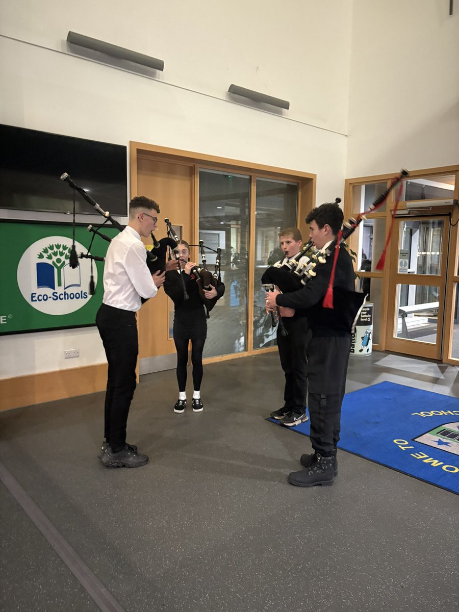 Mrs Johnston tweet media