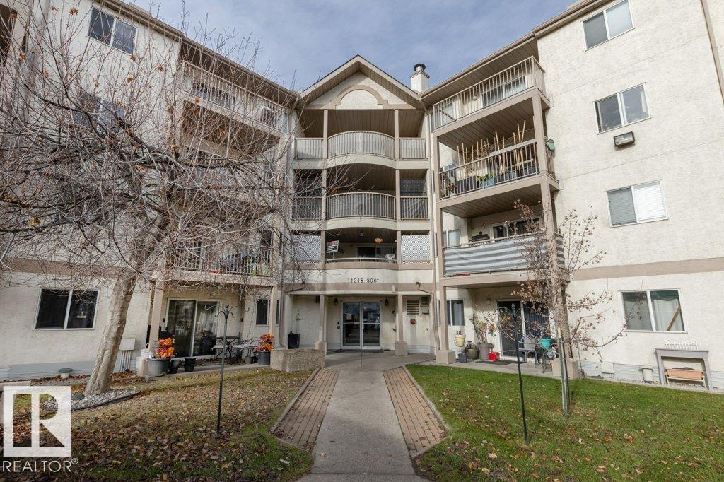 RealtorEdm's tweet image. Why Rent When You Could Buy This Condo For Only $129,900.00

Check out the Virtual Tour!
youriguide.com/309_11218_80_s…

#cromdale #yegopenhouse #openhouse #yeg #yegre #edmonton #parkdale #condo #yegcondo #commonwealthstadium #concordia