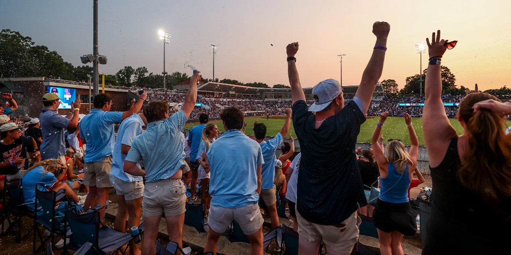 OleMissBSB's tweet image. 💯 days until we are back!