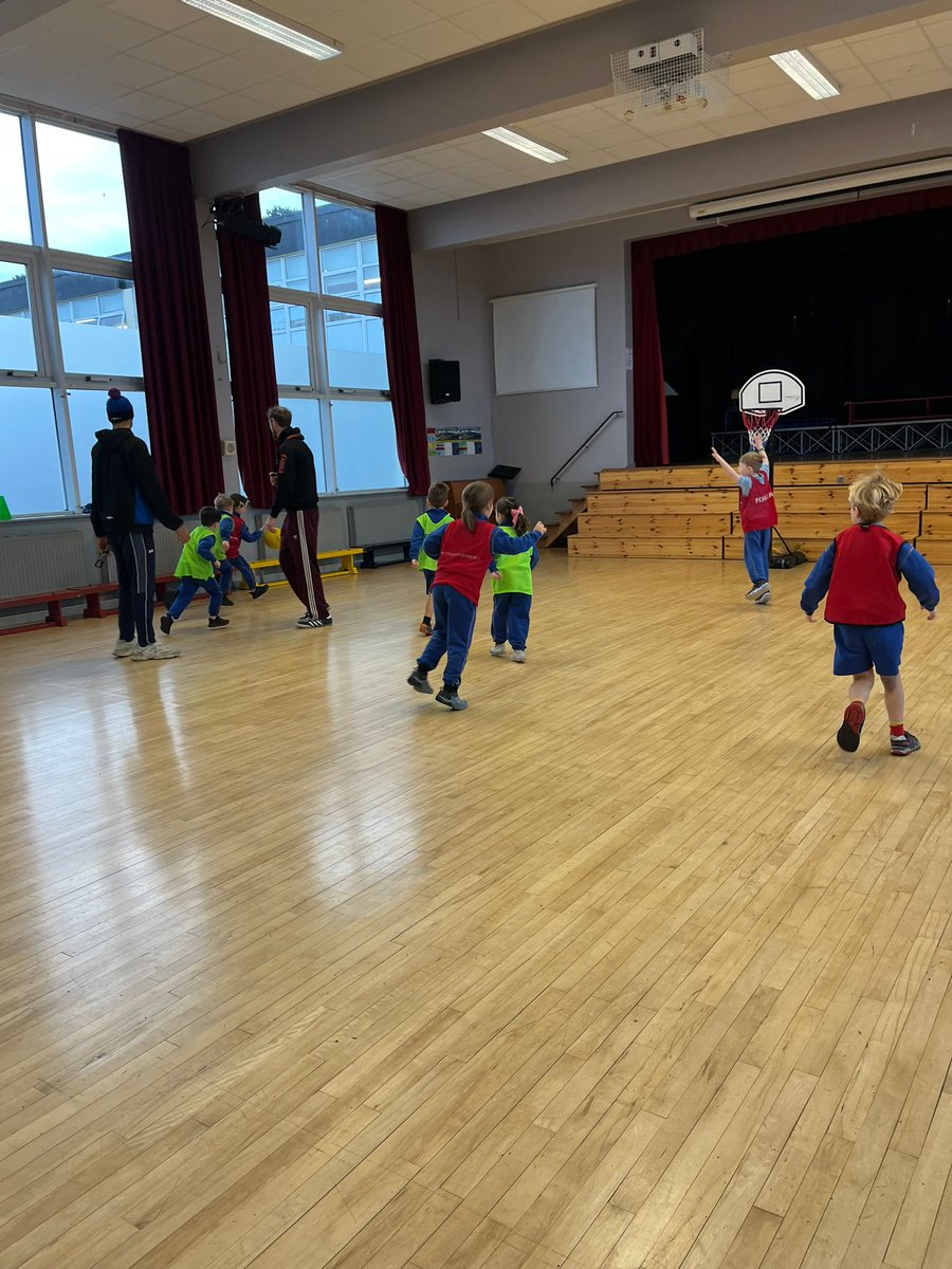 Scoil Naomh Pádraig tweet media