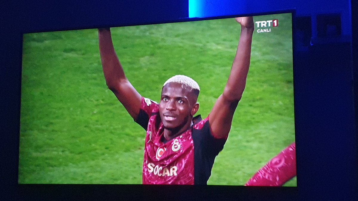 Tarihin en kötü ajaxı kanzi
Bahis şikesi kanzi
Ses hoparlörden kanzi
#AJAvGS victor osimhen