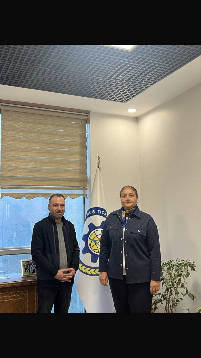 GGK Başkanı Kerem YILDIRIM ile 
TOBB Muş Kadın Girişimciler İcra Kurulu Başkanı Arzu Çotul ve kurul üyesi 
 Doç. Dr. Zeliha Tekin ile bir ara gelip fikir alış verişinde bulundular .