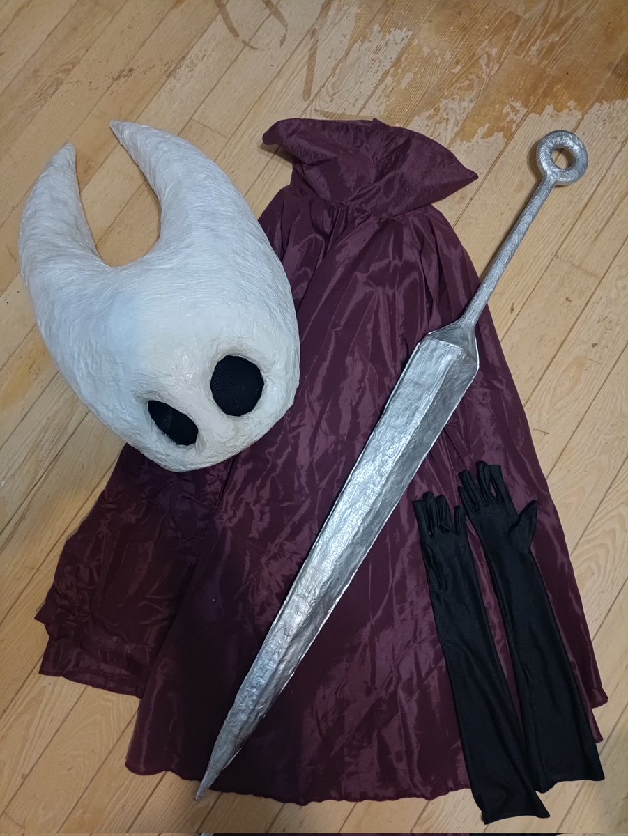 Im going to a gaming convention in two days dressed as Hornet from Hollow Knight Silksong ! Hopefully I'll be able to share some cool ass pictures &gt;w&lt;