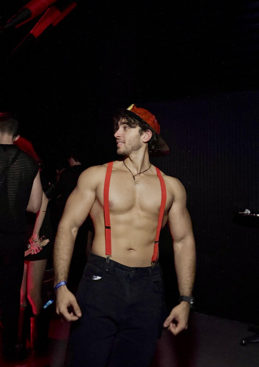 BJALEX188's tweet photo. Halloween 2025🧯⛓️🎃🥊 https://t.co/ZlXFSeOep6