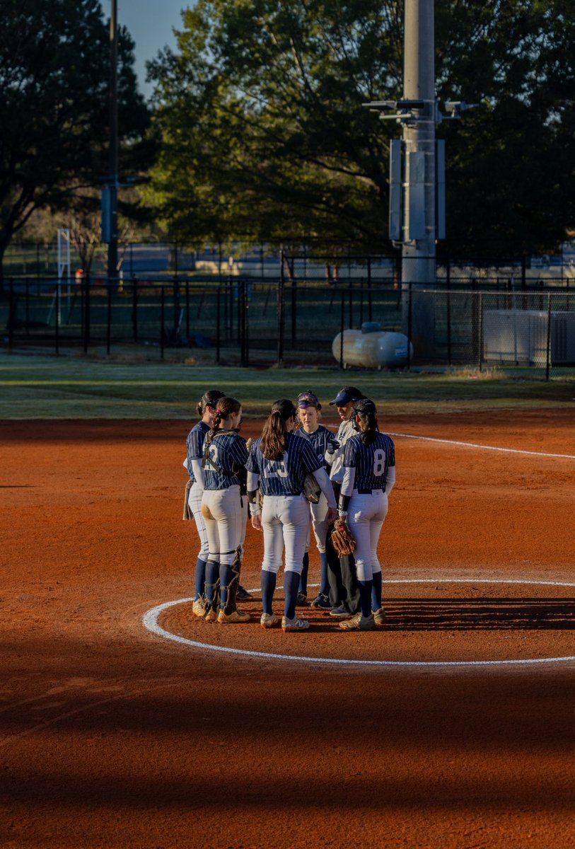 WrigleyMegan28's tweet image. So proud of my team in Columbus! Although we didn’t win it all, so proud of how we competed!! Can’t wait for my junior season with this team!💙🤍Here’s my post season stats:
Pitching: 40.1IP, 37 K (started all 7 games)
Hitting: .611 AVG, 5 2B, 1 HR, 8 SB
#PK4L #bethestandard…