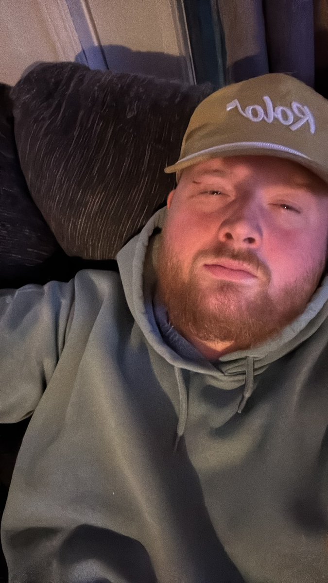 Sky Payzh ( Luck ) tweet media