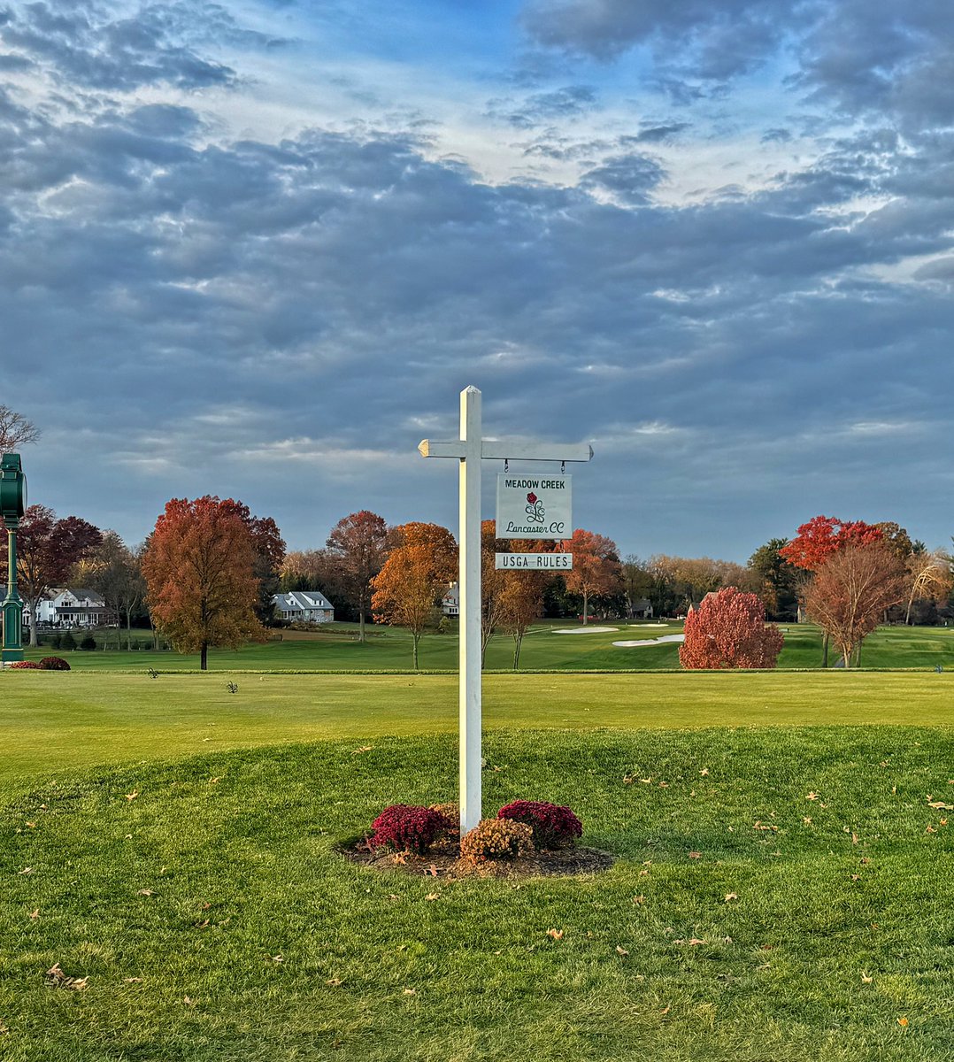 bemil's tweet photo. Lancaster CC never disappoints!
#fallgolf #flynnforthewin https://t.co/MG9xqmHqz6