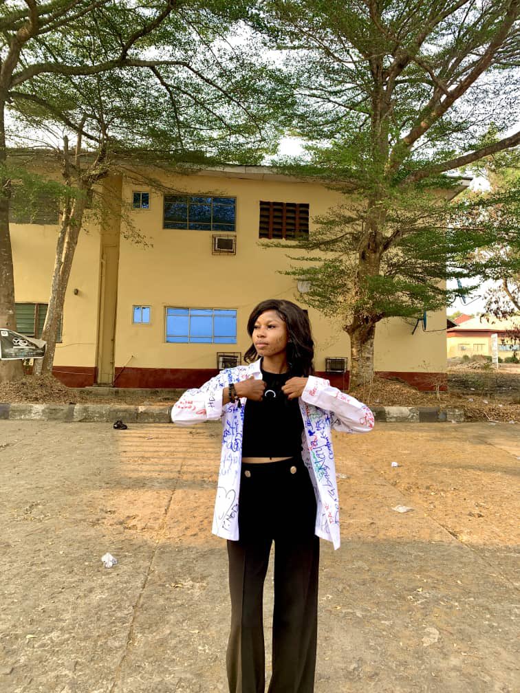 DYourtechgirl's tweet photo. Hey X fam ๐
Iโm Debby โ your soon-to-be favorite Virtual Assistant ๐ปโจ
Certified in Social Media Marketing & management.
Iโm open for internships and growth opportunities ๐
Letโs connect & build together ๐ธ
#VirtualAssistant #OpenForInternship #socialmediamarketing https://t.co/tu7UYUFSmX