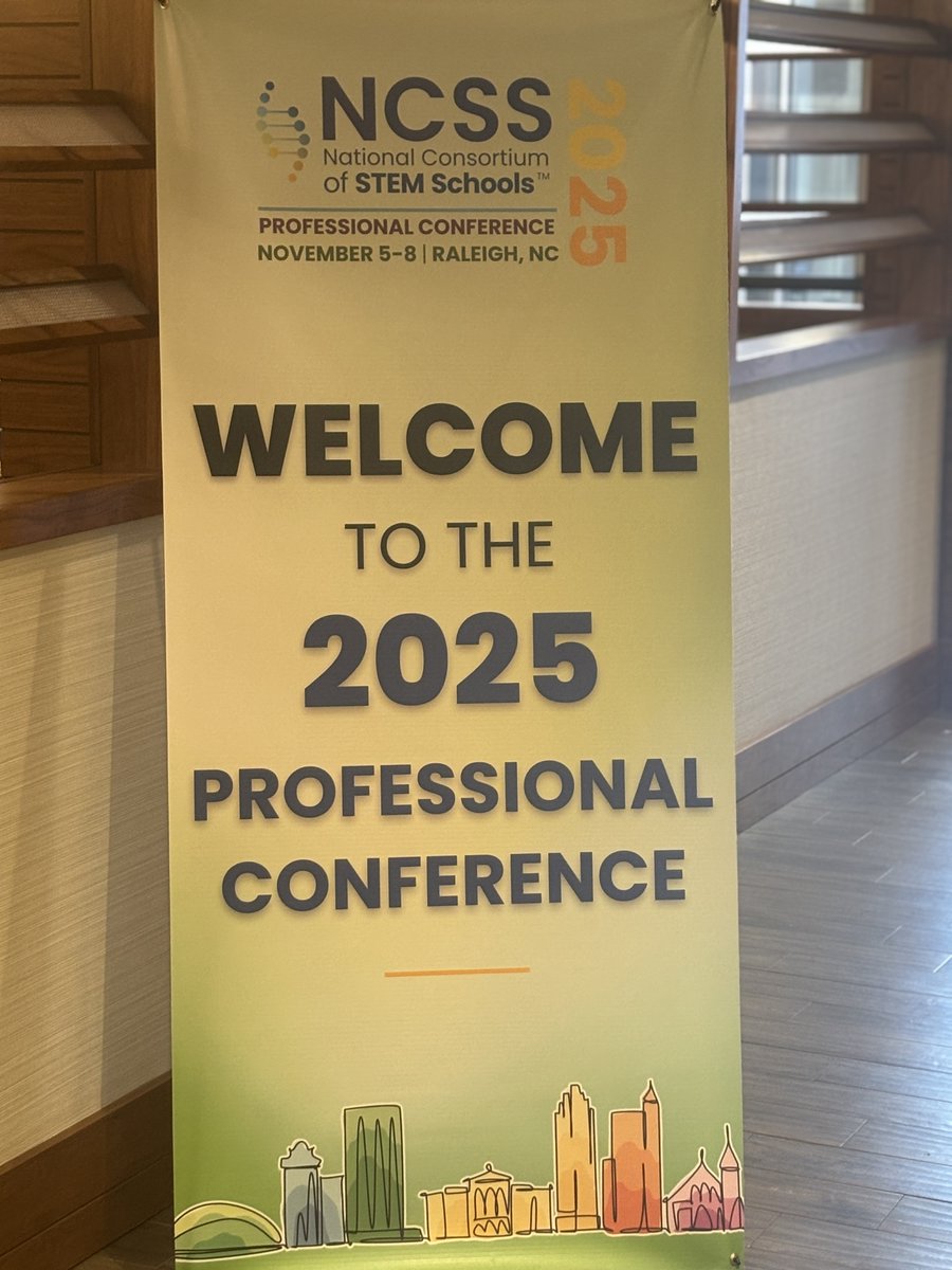 e4usa is at the #NCSSAnnualConference2025! Stop by our booth to learn how we’re transforming high school #EngineeringEducation through hands-on courses and real-world design projects.

💻 <a href="/MATLAB/">MATLAB</a> is also here, come chat about using MATLAB in e4usa+Programming! #e4usa #MathWorks