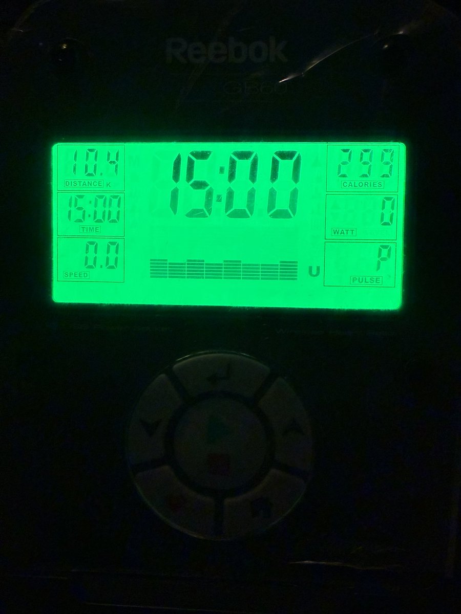 Day 5.

Making a point to put the MOVE in <a href="/Movember/">Movember USA</a>.

Support my fundraiser: movember.com/m/15208147?mc=…

#MOVEmber