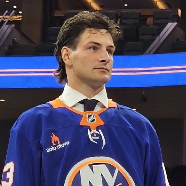 leclercbarzal's tweet photo. is it bad my mind is still here https://t.co/bLo2RBrfgY