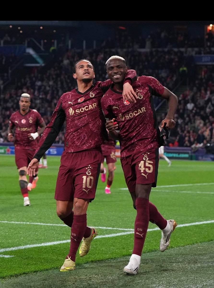 O zaman daha yüksek sesle... 
İyiki GALATASARAY lıyız 🥰😍🦁🦁🦁🦁🦁