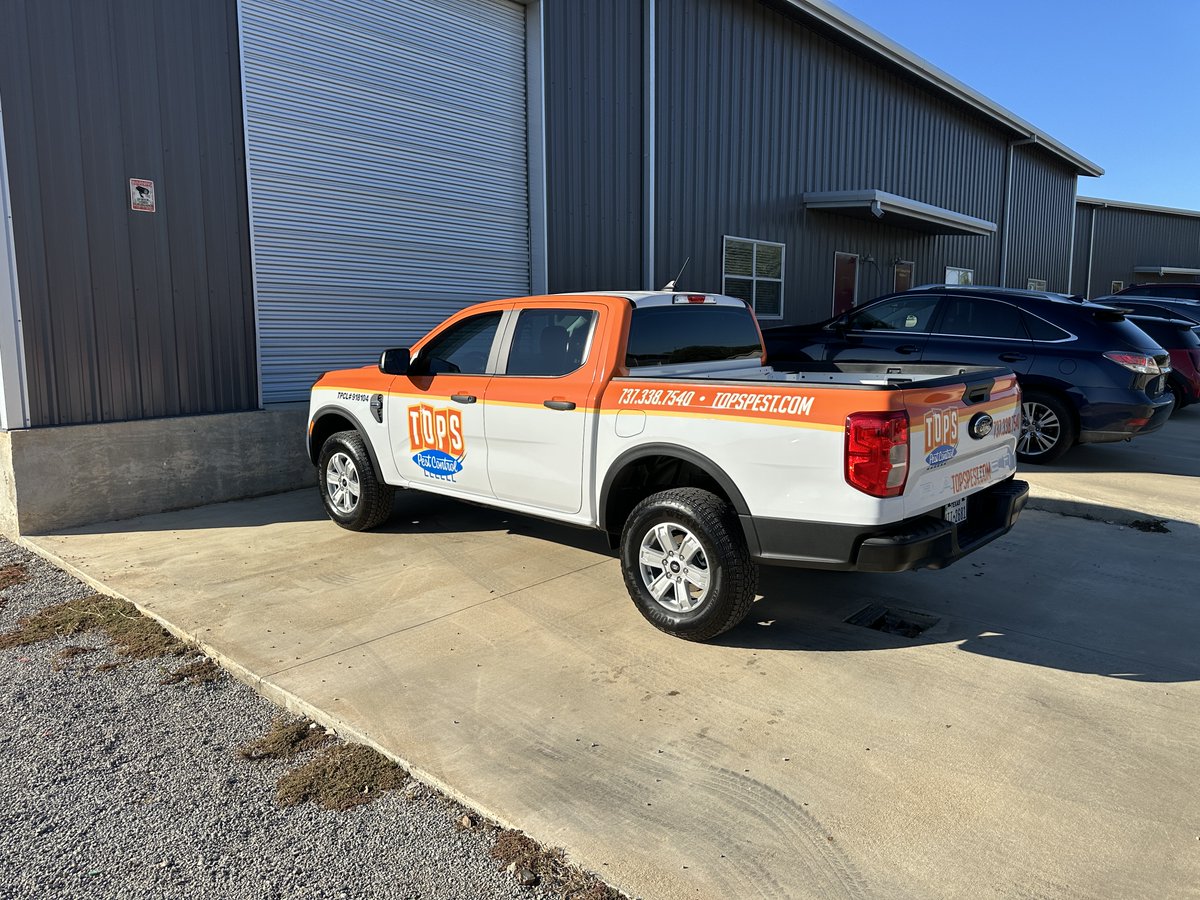TOPSPest's tweet photo. We’re growing — and so is our fleet!
Our new TOPS Pest Control truck is ready to protect homes across Austin, Bee Cave, and Dripping Springs.
Eco-friendly products, no contracts, guaranteed results. https://t.co/qF4aBal9ae