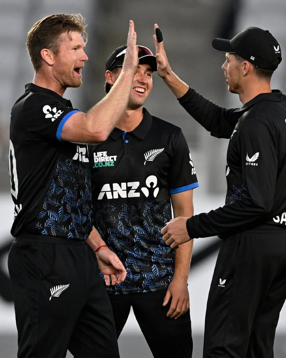 BLACKCAPS's tweet photo. #StatChat | After reaching 1,000 T20 international runs last night, Jimmy Neesham is now the first BLACKCAPS player to reach 1,000 T20I runs and 50 T20I wickets 🏏
#NZvWIN | 📸 = @PhotosportNZ https://t.co/vLXKuBi6y9