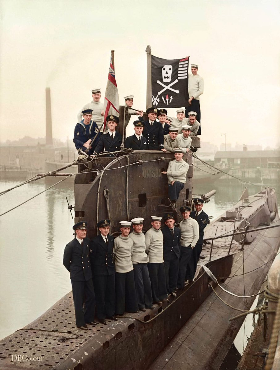 If there’s a better photo of a British submarine crew from WW2 than this, I’d love to see it.