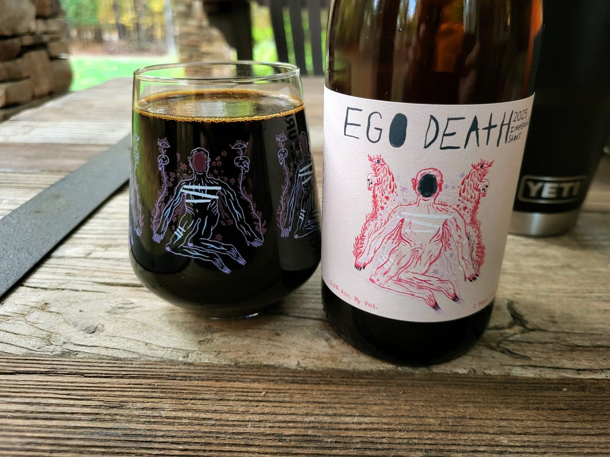 scottvillers's tweet image. Always stout season; even on a Wednesday #drinkcheck #properglassware #ncbeer @ResidentCulture &quot;Ego Death&quot; BBA Imperial Stout w/Hazelnuts &amp;amp; Cacao Nibs (2025)
