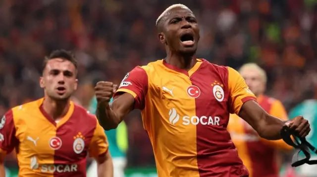 Tebrikler Cimbom! 🦁🇹🇷
Aslan, Ajax’ı Hollanda’da adeta sahaya gömdü!
Deplasmanda alınan muhteşem galibiyetle 3 puanı 3 golle cebine koydu.

Yolun açık olsun Galatasaray! 🔥💛❤️