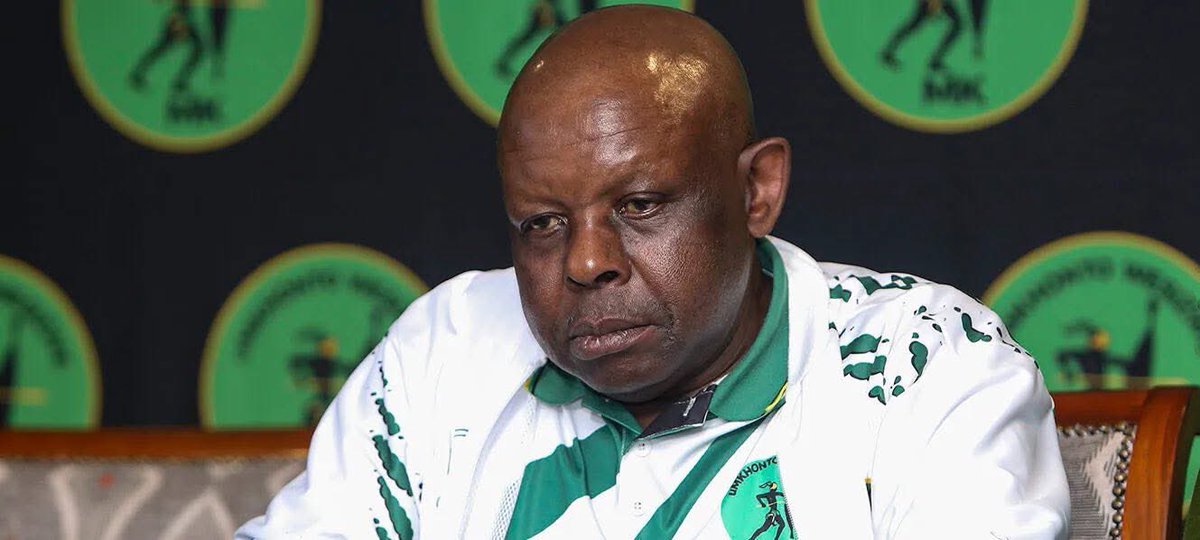 Umkhonto weSizwe Party (MKP) Deputy President Dr John Hlophe has been suspended from all positions of the party.