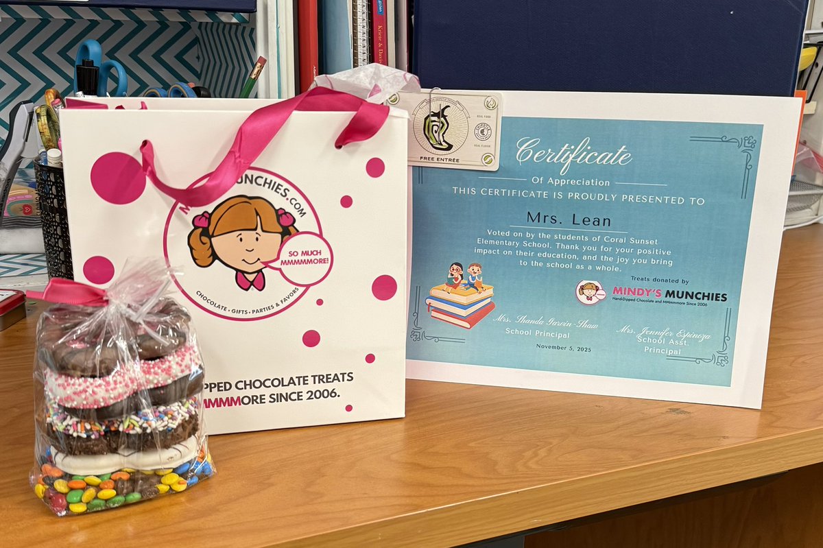 Lizzy Lean tweet media