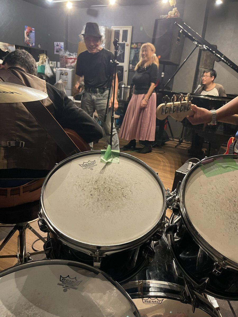 絵描きhiro C 「フラワーズ」 絵描きhiro C 「フラワーズ」 hiro C (@mikio696) / Posts / X