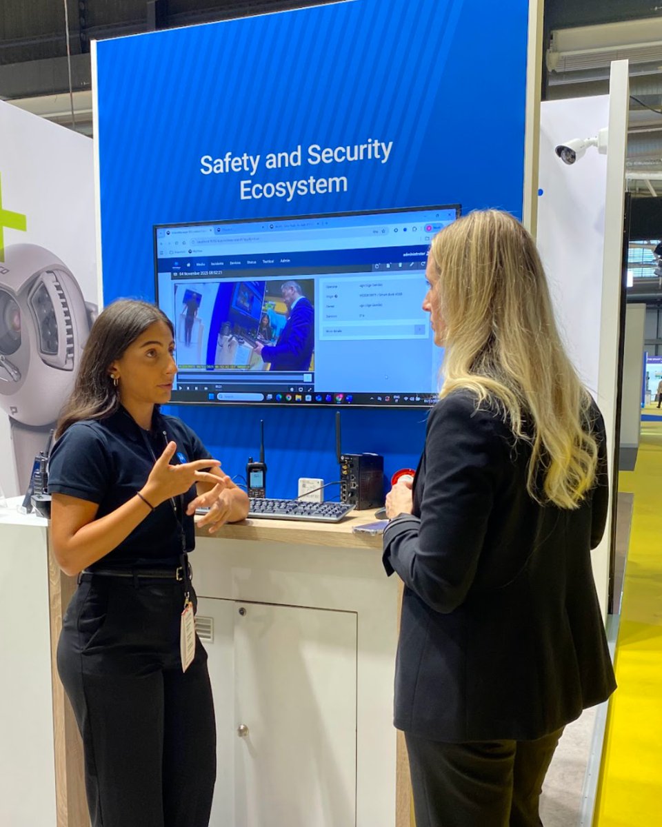 Avigilon's tweet image. 💡 How do you create #SaferCities? 

💡 How do you spur #UrbanInnovation?

#MotorolaSolutions is ready to take on the challenge. We’re at @SmartCityExpo, showcasing our #security tech at @MotoSolutions’ stand F170 (Hall 2). Learn more: bit.ly/4967JqE  
#SCEWC25